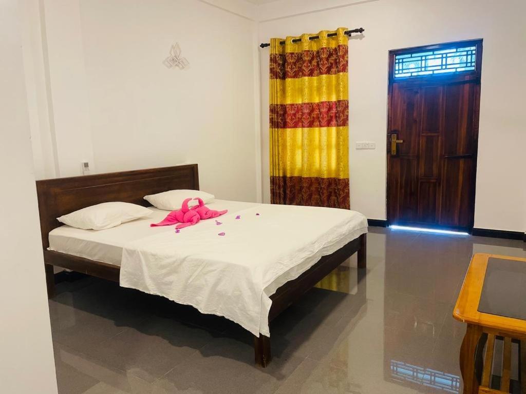 Guitar Bay Arugambay Hotel Arugam Bay Luaran gambar